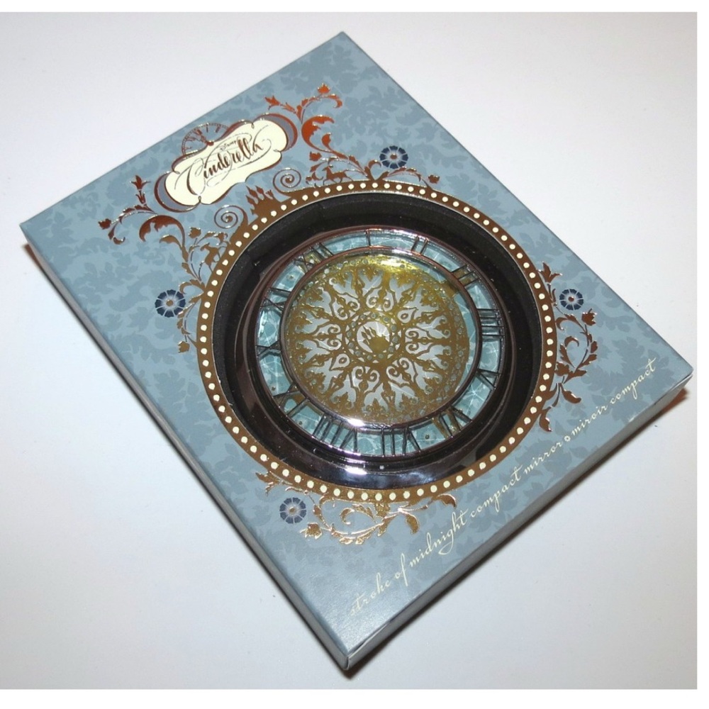 Rare Sephora Disney Cinderella Stroke of Midnight compact. 2012 Limited Edition